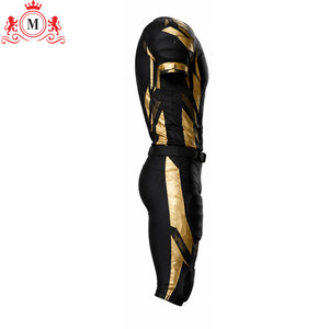 Impression par sublimation or noir, matériau polyester de haute qualité, service OEM, uniforme de football américain - Product Image 4