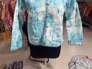 Quilted Cotton <b>Jacket</b> <b>Women</b> Floral Print Full Sleeve <b>Summer</b> Pullover Style Reversible <b>Lightweight</b> Outerwear GIFT <b>FOR</b> HER - Product Image 3