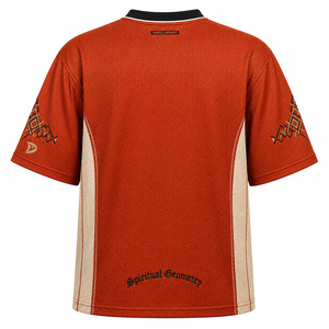 เสื้อกีฬาผู้ชายผ้าตาข่ายระบายอากาศได้ดี สไตล์ Y2K ย้อนยุค สตรีทแวร์ สีส้มสนิม ลายกราฟิกมันดาลา ทรงโอเวอร์ไซส์ - Product Image 4