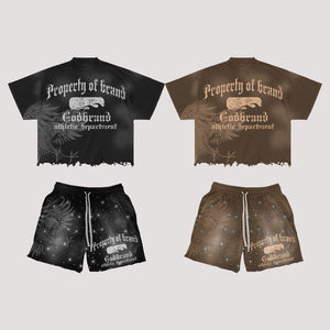 Ensemble tendance pour homme : T-shirt et short d'été personnalisés en coton, effet délavé et impression DTG – Tenue 2 pièces streetwear pour homme - Product Image 2