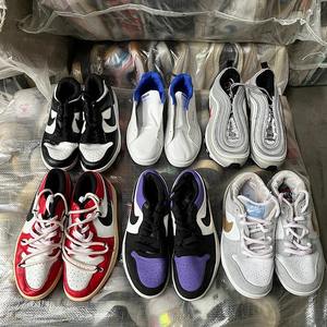 Zapatillas Deportivas Usadas al por Mayor, Botas, Zapatos Casuales para Hombre y Mujer, Calzado Usado Mixto, Zapatos de Segunda Mano, Proveedor al por Mayor - Product Image 4