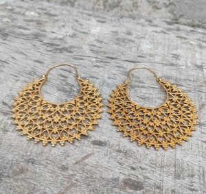 Boucles d'oreilles en laiton, finition solide, en stock, prêtes à l'expédition, fabrication sur mesure, article de gros d'usine - Product Image 6