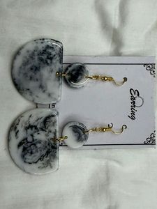 Pendientes Modernos de Resina Ecológica, Pulidos, Tamaño Personalizado, para Mujer, Regalos para Fiestas y Bodas - Product Image 4