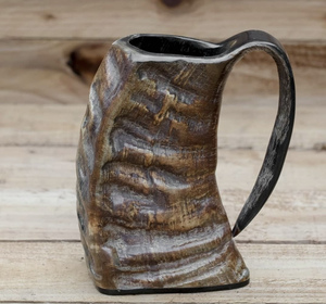 Meilleure qualité tasses de fête conception de corne à boire Viking naturelle tasse à corne de bière polie à la main artisanat de qualité - Product Image 1