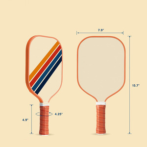 Bolsa profesional para equipo de pickleball con correa ajustable y construcción protectora de cuero, a la venta a precio de mayoreo. - Product Image 1