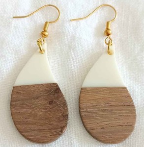 Handmade Wood And <b>Resin</b> Teardrops Natural Charm Wood And <b>Resin</b> Earrings Grain Wood And <b>Resin</b> Earrings <b>Resin</b> <b>Crafts</b> - Product Image 1