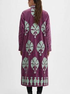 Abrigo Largo de Terciopelo para Mujer, Marca Moountain Boy, Bordado, Cortavientos, con Diseño Floral Gótico, para Invierno - Product Image 4