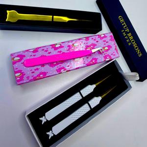 Pinzas para Pestañas GETUP BROSONS IMPEX de Acero Inoxidable con Punta Plateada Lisa, Diseño de Mariposa/Gato, Recubrimiento en Polvo, Aislamiento/90 Grados - Product Image 3