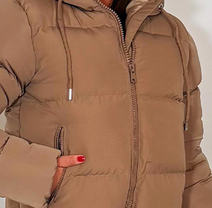 Chaqueta Corta Acolchada Premium para Mujer, Ropa Casual de Exterior Personalizada, Cortavientos con Cierre de Cremallera y Bolsillos Laterales - Product Image 3
