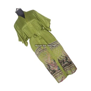 KL016 Magnifique Kimono Sari Vintage, Robe Longue Hiver Automne à Imprimé Floral Bohème, Coupe Ample Manches Longues, Idéal pour les Fêtes, Tissu Mélangé - Product Image 1