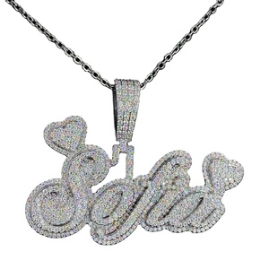 Colgante inicial personalizado Vvs Moissanite Heart Latter Boys & Girls Name Pendant - Product Image 1