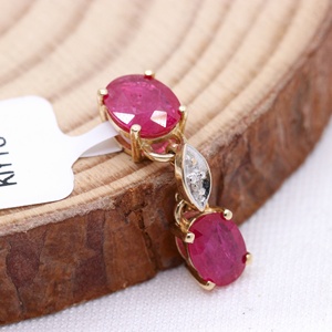 Pendentif Goutte en Or Jaune Massif 14K avec Double Ovale Rubis et Diamants, Bijou Géométrique en Pierre Précieuse pour Femme, Idéal pour les Fêtes - Vente en Gros - Product Image 5