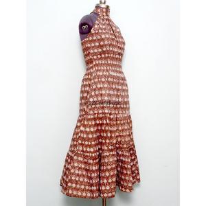 Robe maxi bohème d'été en coton imprimée à la main avec imprimé floral, col halter et manches tombantes pour femmes - Product Image 4