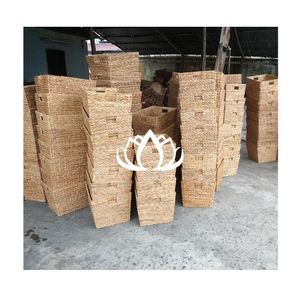 TRENDING NOW 2026 Cesta de bandeja de Jacinto tejido para almacenamiento y servicio Material limpio y seguro de larga duración - Product Image 1