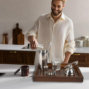 Plateau de service rectangulaire en bois rustique style ferme, avec poignée en corde perlée, finition vieillie, artisanat en bois brun, motif floral, pour hôtel et maison - Product Image 5