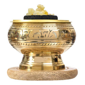 Porta Incienso de Latón Premium Tallado a Mano con Resina de Incienso, Incluye 10 Carbones, Decoración para Oficina y Hogar - Product Image 1