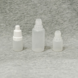 3-20ml White PP <b>Plastic</b> Cylinder Bottle With Screw <b>Cap</b> For Cosmetic Use Lightweight Durable Packaging - Product Image 1