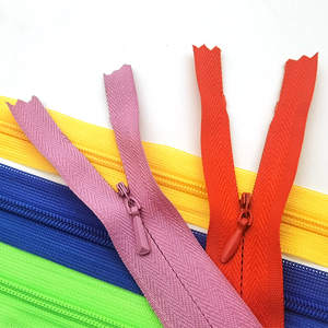Factory Direct High Thickness Eco-Friendly Nylon Invisible Zipper with Auto Lock <b>Puller</b> for Home Textile - Product Image 4
