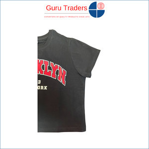 Fournisseur d'origine indienne de crop tops pour filles de qualité supérieure en coton 100% à col rond et manches courtes avec imprimé sur la poitrine à prix réduit - Product Image 4