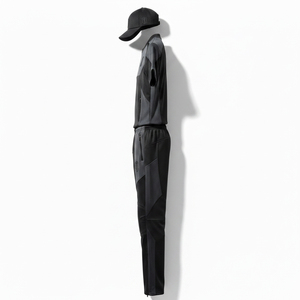 Tenue de cricket en tissu avancé, kit d'équipe personnalisé sublimé, vêtements de cricket performants à séchage rapide, tenue de match légère - Product Image 3