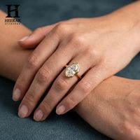 Bague personnalisée en moissanite marquise avec sertissage organique, unique, ondulée, entièrement sertie, en or, fabrication de joaillerie fine