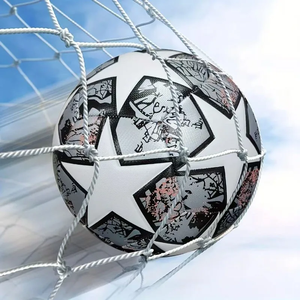 Ballon de football unisexe taille 5 standard - Construction en cuir PU durable cousu à la machine, résistant à l'usure, parfait pour le plaisir en famille - Product Image 2