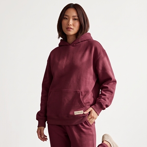 Sudadera con capucha personalizada para mujer, color rojo vino, con bolsillo frontal, lisa, de forro polar grueso, hombros caídos, corte holgado. - Product Image 3