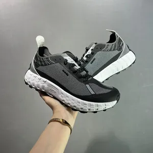 Chaussures de sport pour hommes et femmes, chaussures de course sur sentier de qualité supérieure, chaussures de sport antidérapantes, chaussures de marche de créateur pour couples - Product Image 1