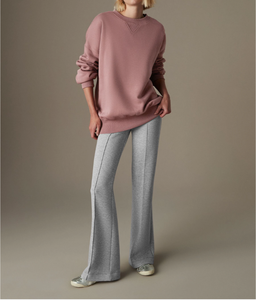 เสื้อสเวตเชิ้ตคอกลมโอเวอร์ไซส์ ผ้าฝ้ายฟอกสี ย้อมสีแบบแอซิดวอช สไตล์เฟรนช์เทอร์รี่ ปักโลโก้ตามสั่ง  แบบยูนิเซ็กซ์  กระดุมติดคอเสื้อ - Product Image 1