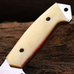 Couteau de chasse à lame fixe argenté avec manche crème et étui en cuir marron, lame pointue et affûtée, pour le camping et la survie en extérieur - Product Image 6