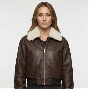 Chaqueta de cuero genuino de talla grande para mujer, bombardero de cuero a la moda, venta al por mayor, cuero de oveja con cuello de piel de poliéster falso para mujer - Product Image 1