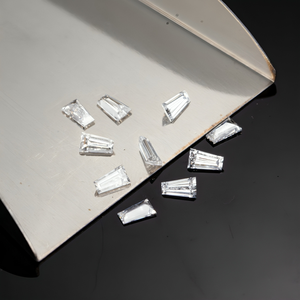 Lote de Diamantes Sueltos RCK Global Horizon Line Baguette, 0.05-0.2ct, D-F VVS CVD, Corte Escalonado de Precisión, Engaste en Canal - Product Image 3