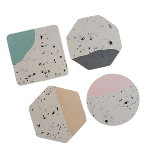 Ensemble de sous-verres ronds en acacia, épaisseur 5 mm, diamètre 300 mm, antidérapants, réutilisables, design moderne, tapis et coussinets, lot de 4 pièces - Product Image 6