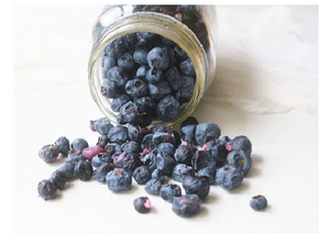 ผงบลูเบอร์รี่อบแห้งแบบแช่แข็ง ออร์แกนิค รสเปรี้ยว แท้ ผลไม้แท้ กรุบกรอบ ใช้ทำสมูทตี้ ขนมอบ ซีเรียล บรรจุภัณฑ์สุญญากาศ - Product Image 3
