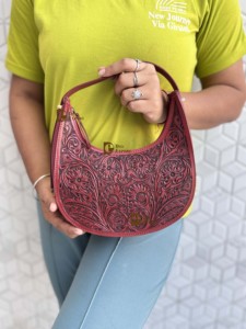 Bolso de Hombro de Cuero con Grabado a Mano de Diseño Exclusivo, Estilo Bohemio Gitano, Hecho a Mano, Estilo Occidental, Novedad 2026 - Product Image 4