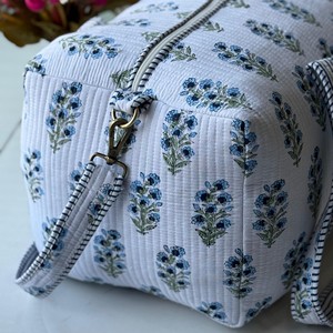 Cotton Floral Duffle <b>Bag</b> With Zipper Closure Large Capacity <b>Travel</b> Weekender Tote Shoulder <b>Bag</b> - Product Image 5