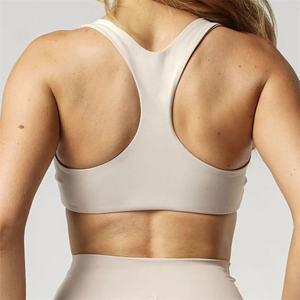 Soutien-gorge de sport pour femme en promotion – Haute qualité, extensible dans 4 directions, respirant, écologique, élasticité moyenne, XS personnalisable à l'avant - Product Image 2