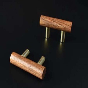 Poignée de tiroir de bar en bois moderne avec incrustation en résine à rayures noires et blanches - Product Image 5