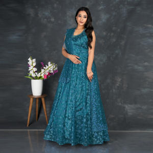 Elegante Vestido Largo de Red con Bordado, Silueta Acampanada, Secado Rápido, Suave Dupatta, Ideal para Bodas, Diwali, Playa y Otras Ocasiones - Product Image 5