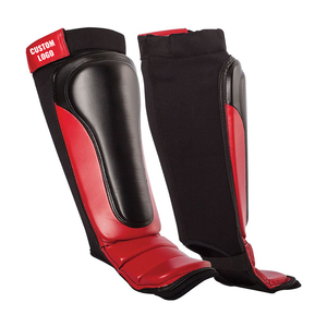 Protège-tibias en cuir personnalisé de haute qualité avec logo pour MMA, Karaté, Muay Thai, Boxe, avec protection hivernale - Product Image 3