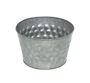 Maceta Decorativa de Metal Premium con Acabado Elegante para Balcón, Patio y Decoración del Hogar - Product Image 6