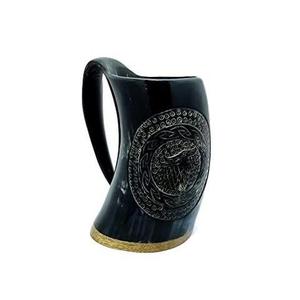 Corne à boire authentique vintage en corne de buffle, faite à la main, forme cloche naturelle, motif en relief, vente en gros pour la bière - Product Image 1