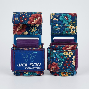 Crochets de musculation en néoprène durables Wilson Industry, sangles de poignet réglables avec boucle pour l'entraînement de force et la musculation - Product Image 1