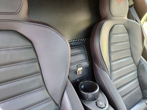 OFFRE JUSTE 2015 4 C Coupé hautement équipé - Product Image 3