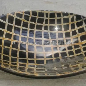 Bol en corne de buffle fait à la main, écologique, sans danger pour les aliments, avec intérieur poli, design moderne pour une mise en place de table naturelle - Product Image 1