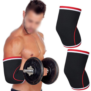 Manchon de compression pour coude noir en néoprène pour haltérophilie, cross-training et entraînement, avec le meilleur support OEM - Product Image 4