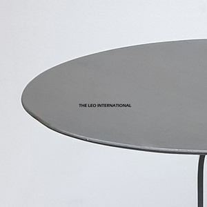 Mesa Auxiliar Minimalista Italiana Moderna de Alta Gama para Sala de Estar, Mesa Auxiliar para Sofá, Redonda, Plateada en Negro, de Metal Resistente - Product Image 3