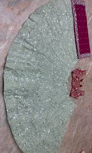 Conjunto de Lehenga Choli con Bordado Intenso y Lentejuelas, Lehenga de Diseñador para Novia con Dupatta, para Bodas y Fiestas - Product Image 6