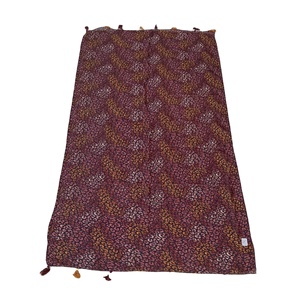 Venta caliente 100% Modal algodón bufandas de diseñador para mujer negro marrón Argyle Digital impreso textura suave tela para cada ocasión - Product Image 1