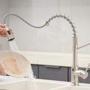 Grifo de Cocina Monomando Extraíble con Sensor Táctil de Estilo Comercial, Diseño Premium para Comodidad y Elegancia - Product Image 4